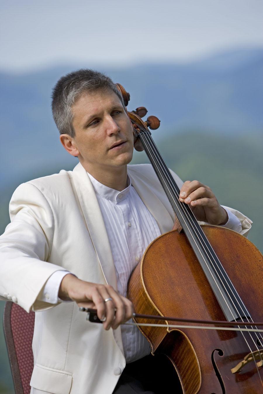 Michigan City Chamber Music Festival (MCCMF) presents Wesley Baldwin, cello,  in concert